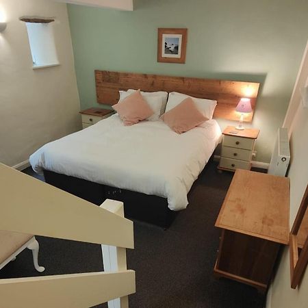 Hotel The Mill House à Tintagel Extérieur photo